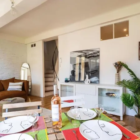 Дом отдыха Spacious And Bright House Near Cannes *