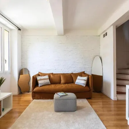 Ferienhaus Spacious And Bright House Near Cannes