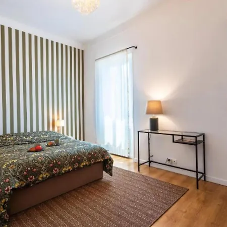Ferienhaus Spacious And Bright House Near Cannes